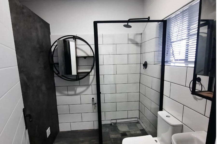 1 Bedroom Property for Sale in Quigney Eastern Cape